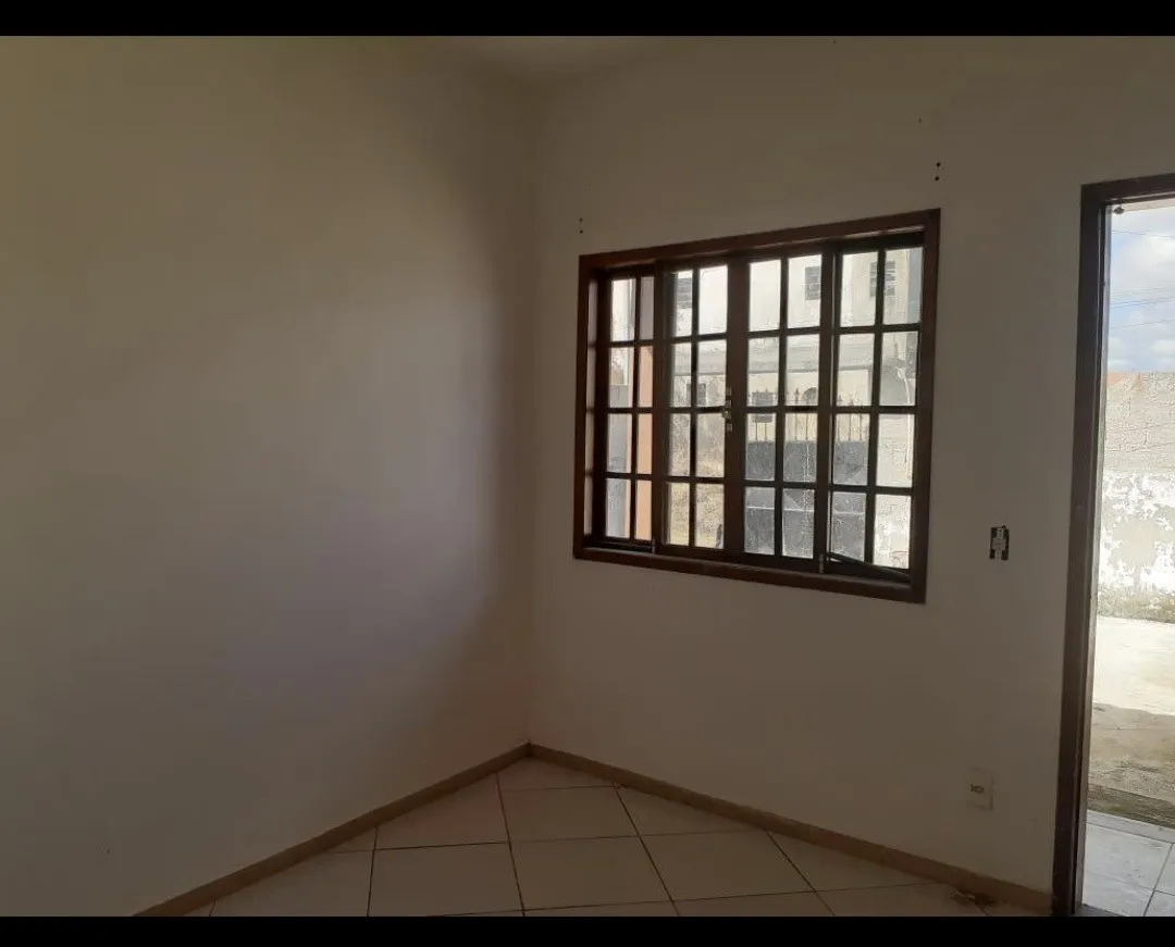 Imagem Casa para Venda em Itaboraí, Jardim Itambi (Itambi), 2 dormitórios, 1 banheiro, 1 vaga
