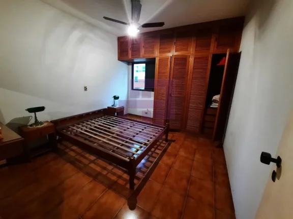Imagem Enseada,uma quadra da Praia!!!!!!!!