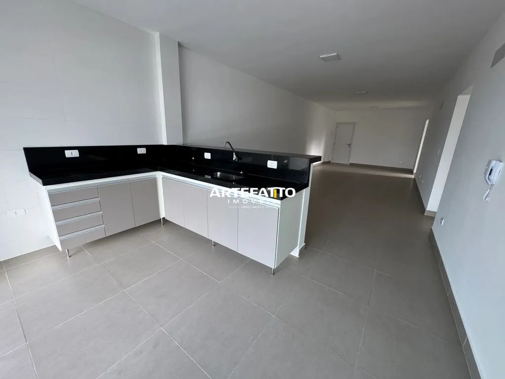 Imagem Apartamento à venda em Ubatuba, Centro, com 3 quartos, 127m2