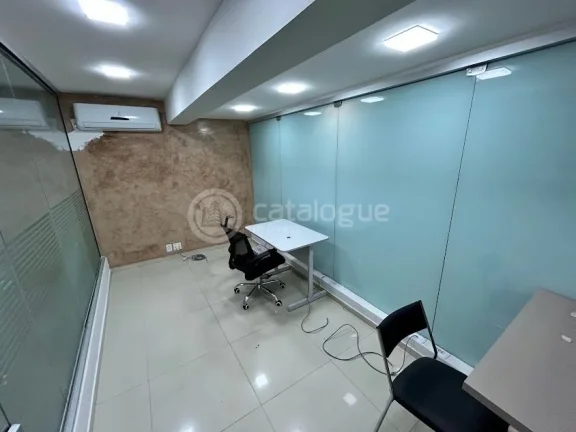 Imagem Sala comercial à venda no Blue Tower com 99 m2