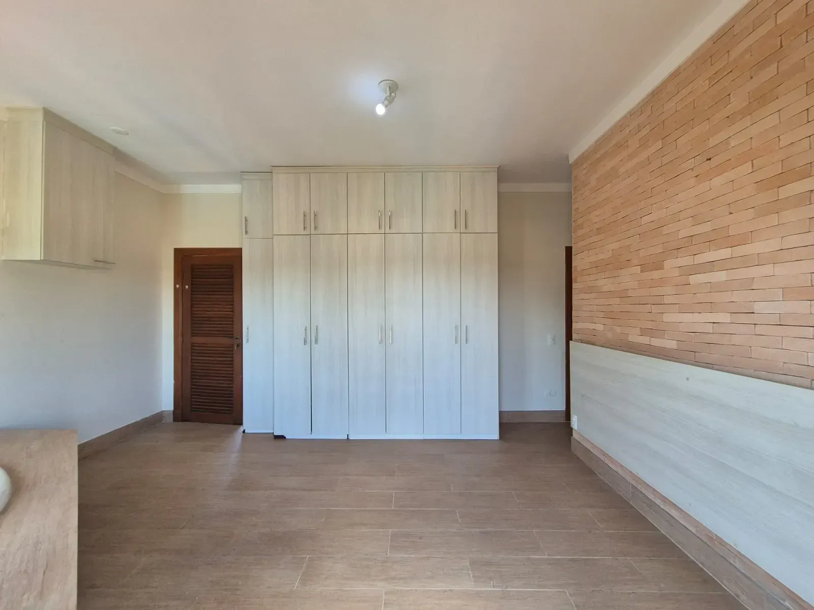 Imagem Casa de Condomínio com 3 Quartos à Venda ou Locação, 219 m² em Village Araçoiaba - Araçoiaba da Serra
