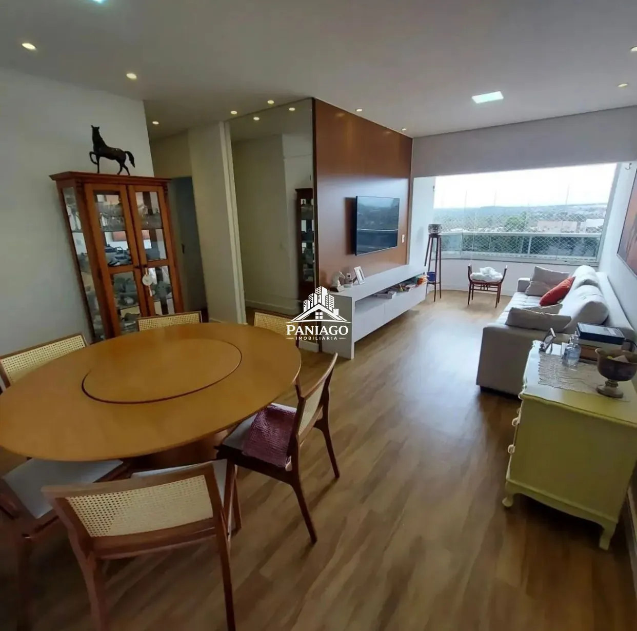 Imagem Apartamento à Venda No Edifício Tom Jobim em Frente ao Parque Mãe Bonifácia