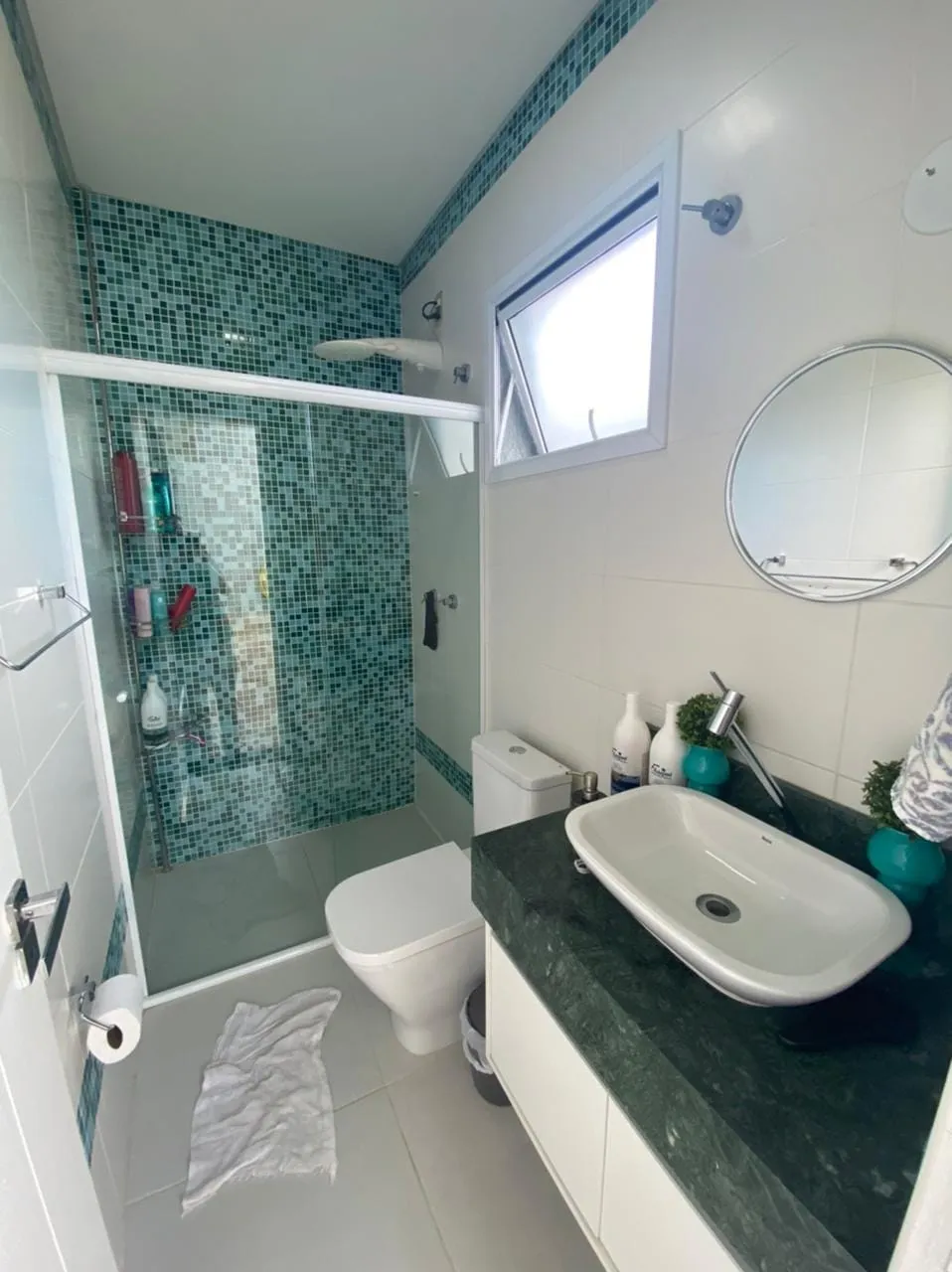 Imagem Casa à venda 3 Quartos, 1 Suite, 4 Vagas, 250M², Piracangaguá, Taubaté - SP | Condominio Jardim Oásis