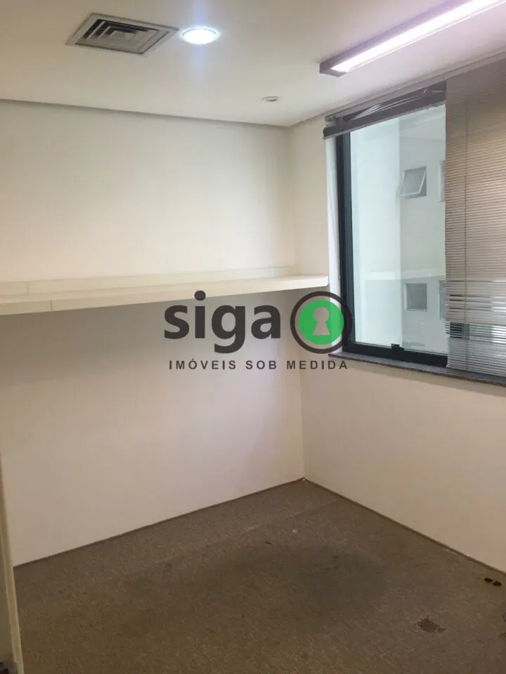 Imagem Conjunto Comercial à Venda Excelente Oportunidade para Investimento ou Instalação da Sua Empresa