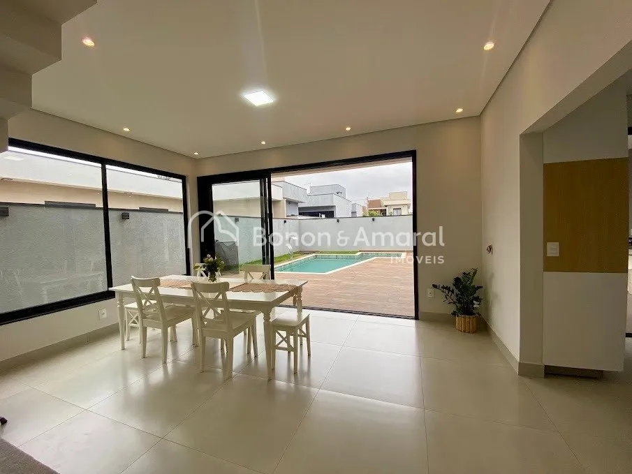 Imagem Sobrado à venda no Condomínio Residencial Club Portinari no bairro Parque Brasil 500 em Paulínia.