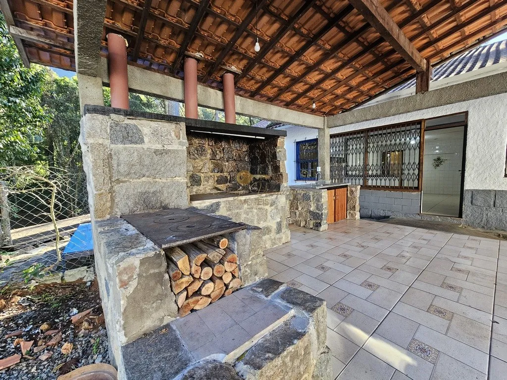 Imagem Casa para Venda em Teresópolis / RJ no bairro Granja Guarani
