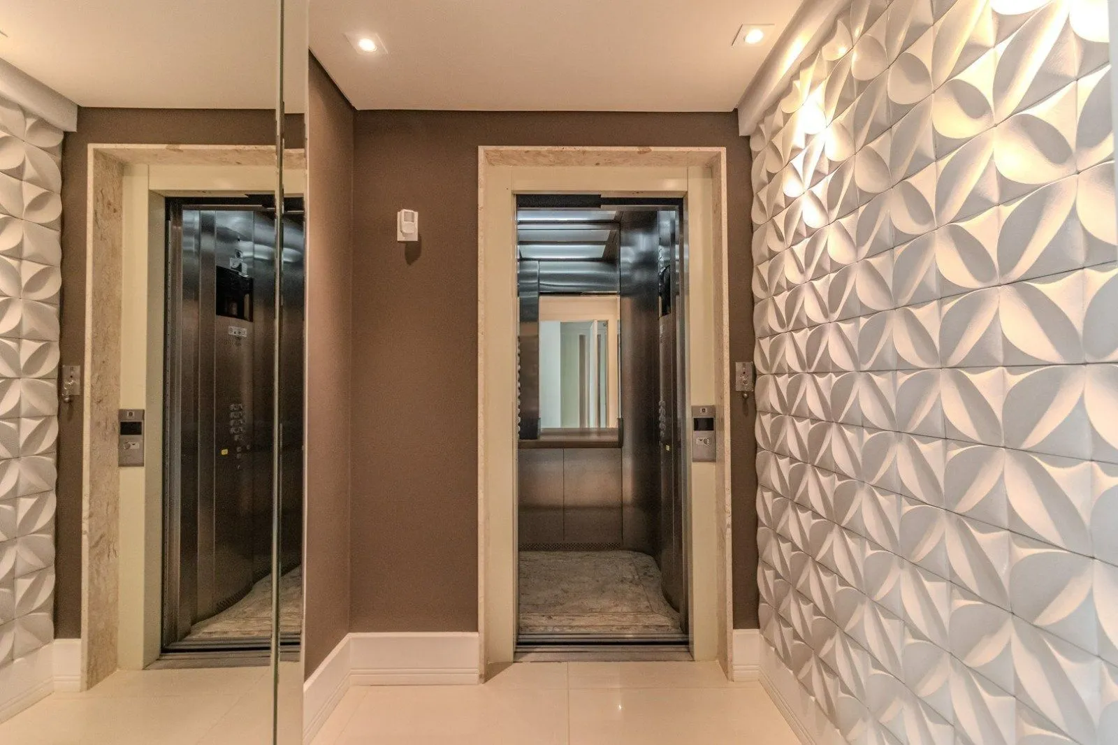 Imagem Alto Padrão no TERRAZAS: 4 Suítes, 312m² e Vista Incrível para a Natureza