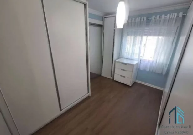 Imagem Sobrado Tríplex Semi mobiliado, 03 quartos c/suíte no Guaira/Água Verde em Curitiba PR