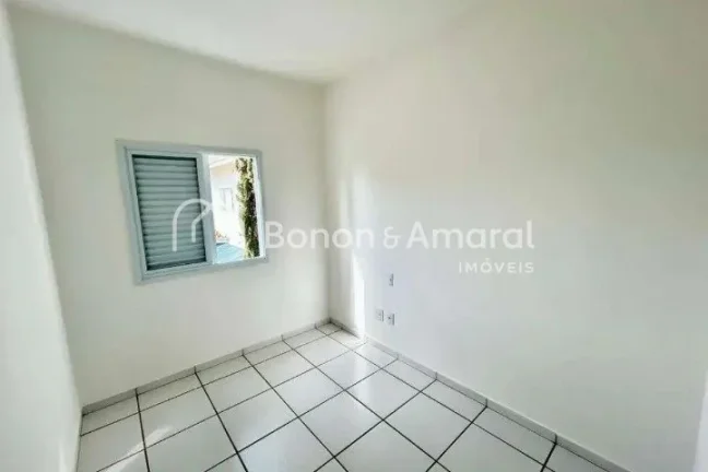 Imagem Casa em condomínio para locação - com 3 quartos e uma suíte