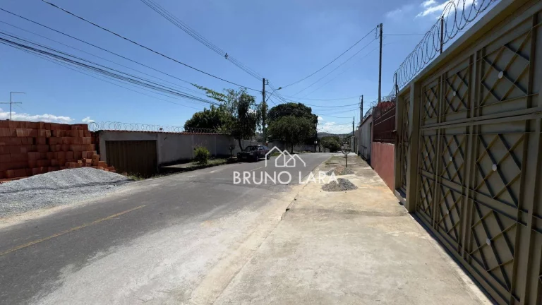 Imagem Casa a venda em Betim MG / Bairro Espírito Santo