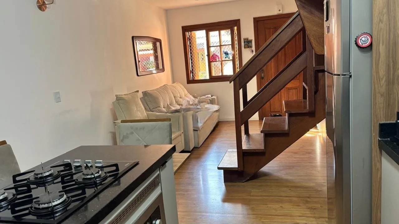 Imagem Casa em Condomínio com 3 quartos, 1 vaga e 100.08m² para vender só R$ 420.000