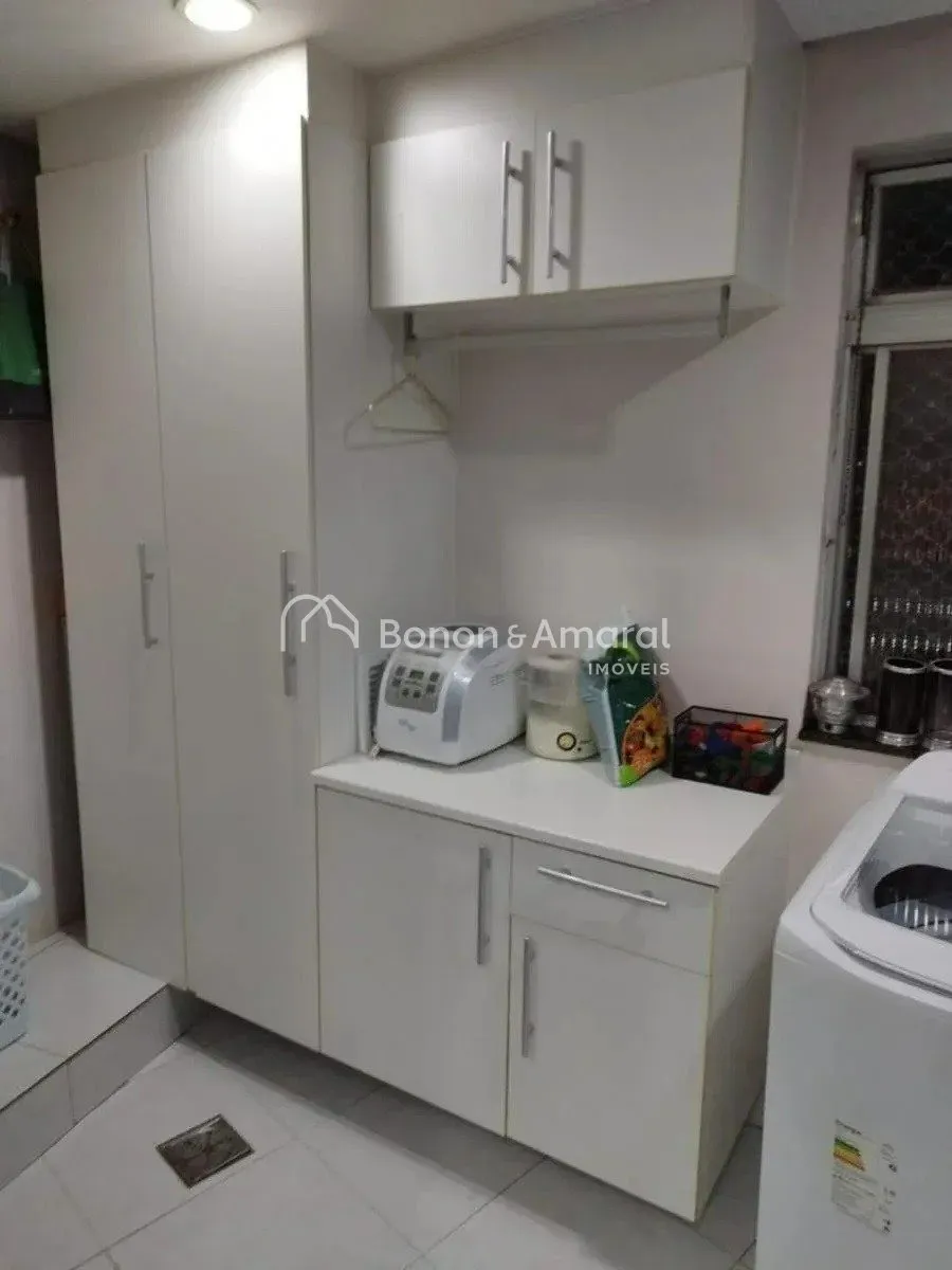 Imagem Apartamento à venda no Centro de Campinas, reformado, 2 quartos (1 suíte), 1 vaga, próximo ao Colégio Objetivo