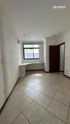 Imagem Apartamento com 3 dormitórios à venda, 127 m² por R$ 900.000 - Praia da Costa - Vila Velha/ES