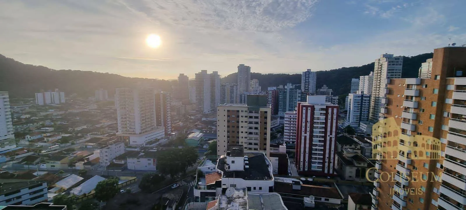 Imagem Apartamento com 3 dormitórios à venda, 156 m² por R$ 1.800.000,00 - Canto do Forte - Praia Grande/SP