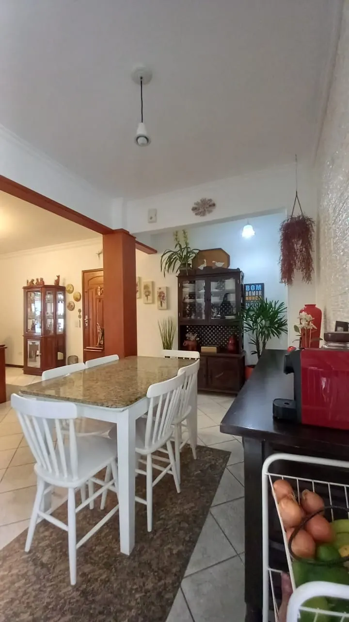 Imagem Casa à venda 4 Quartos, 1 Suite, 250M², Esplanada Independência, Taubaté - SP