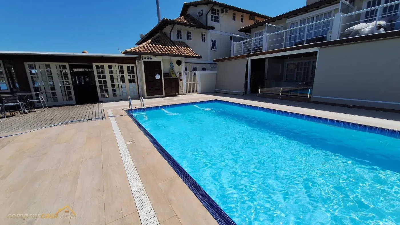 Imagem Casa em Condomínio para Venda em Cabo Frio / RJ no bairro Ogiva