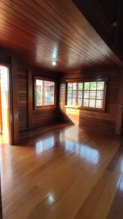 Imagem Casa 4 quartos sendo 1 suíte para venda no bairro Salgado Filho em Caxias do Sul