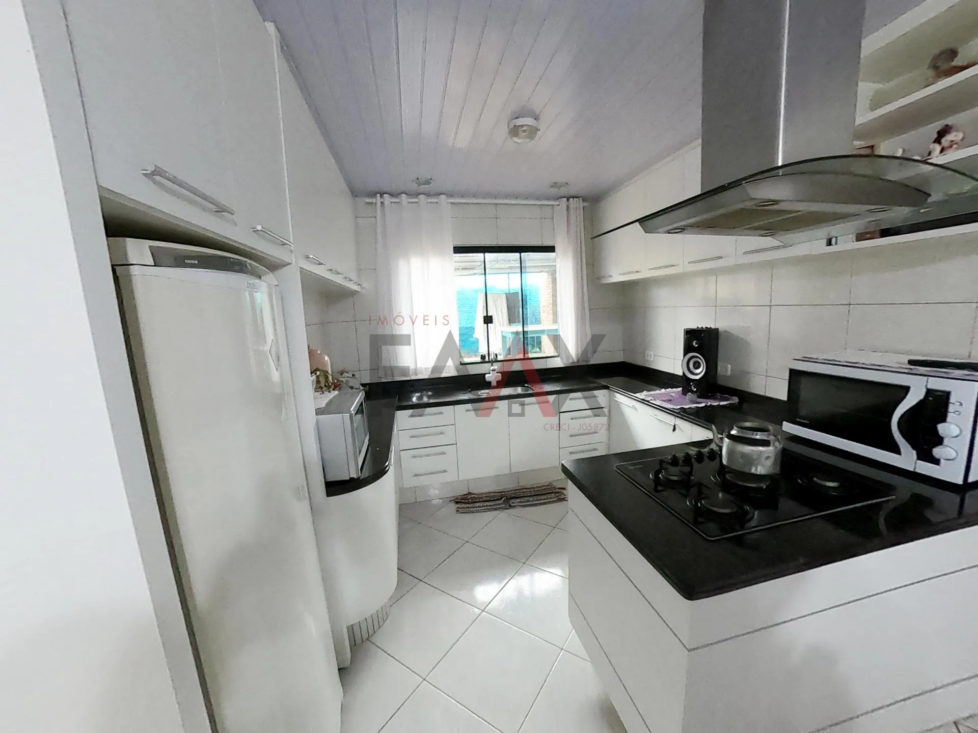 Imagem Casa com amplo terreno medindo 600.00m², VILA BELA, GUARAPUAVA - PR