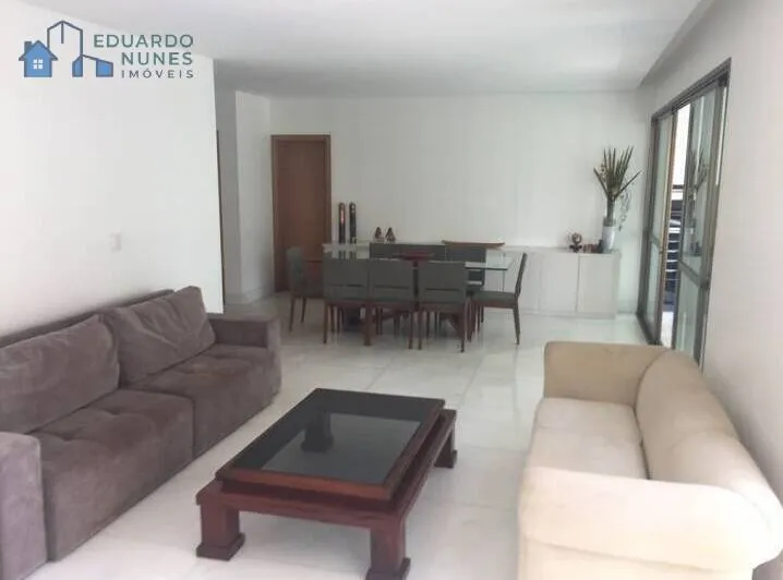 Apartamento de Luxo com Varanda Gourmet e Lazer Completo no Grajaú!!!