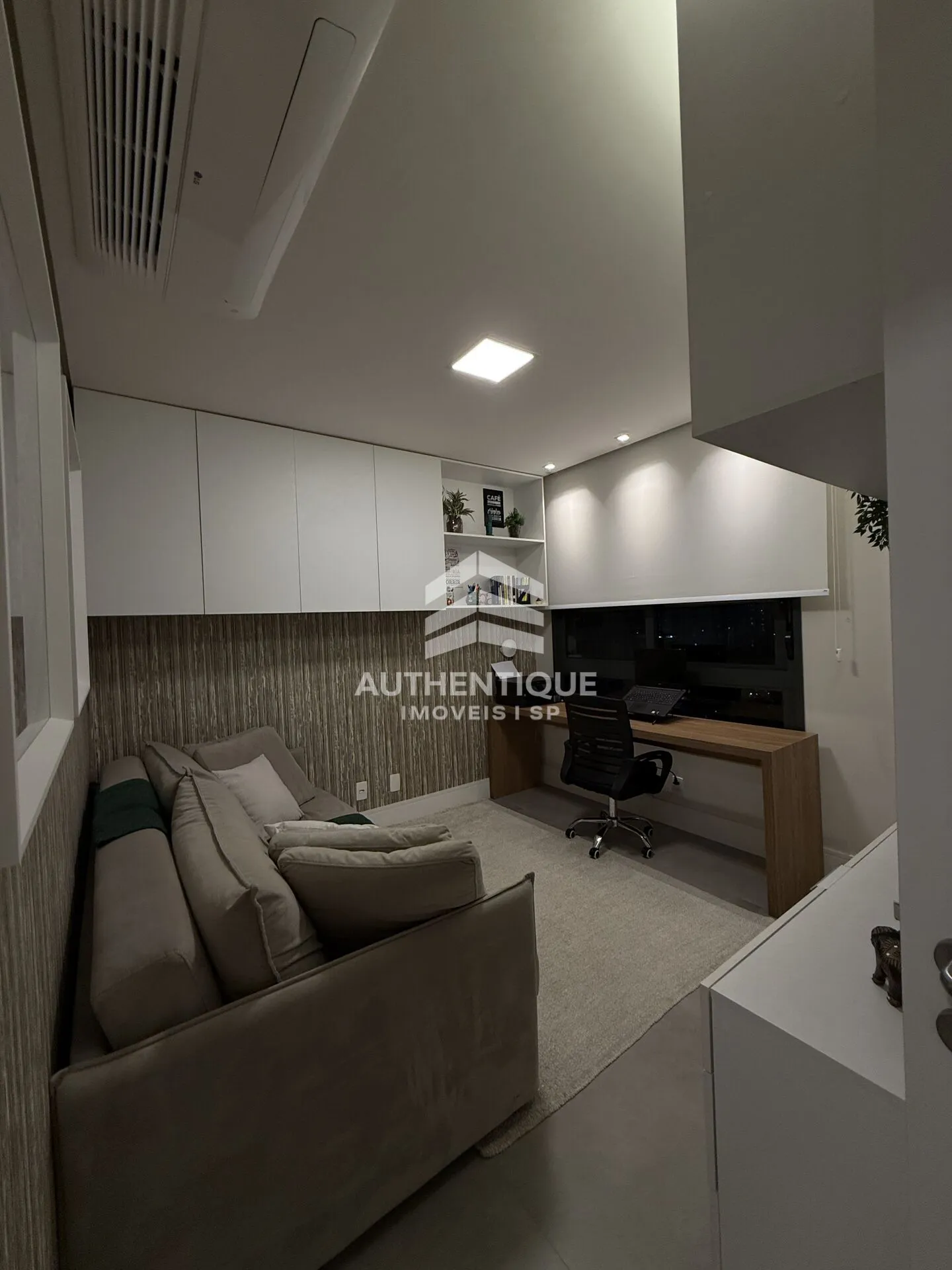 Imagem GALERIA MORAIS DE BARROS - CAMPO BELO - Apartamento no bairro Campo Belo à venda