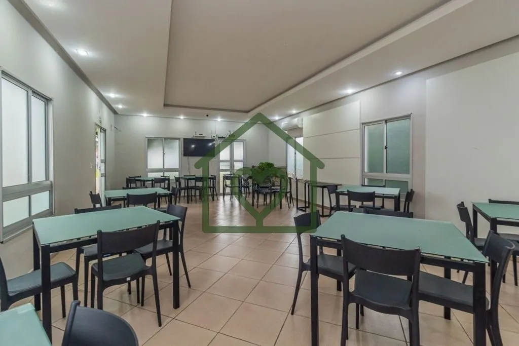 Imagem Excelente apartamento com 2 dormitórios, living com dois ambientes, banheiro social com box de vidr...