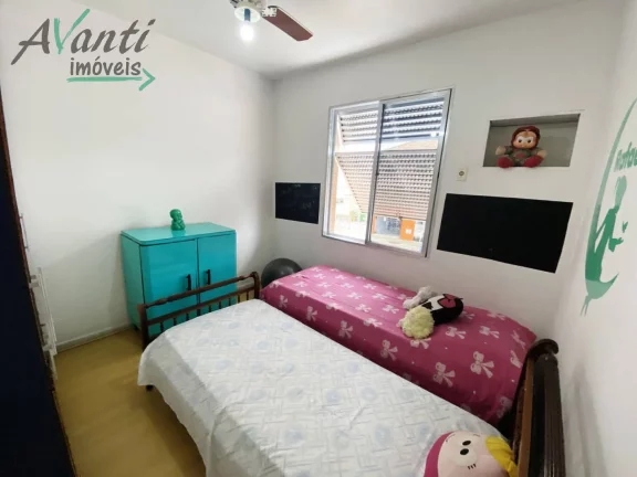 Imagem Sobrado com 3 Quartos e 2 Vagas à venda, no bairro Encruzilhada em Santos - SP