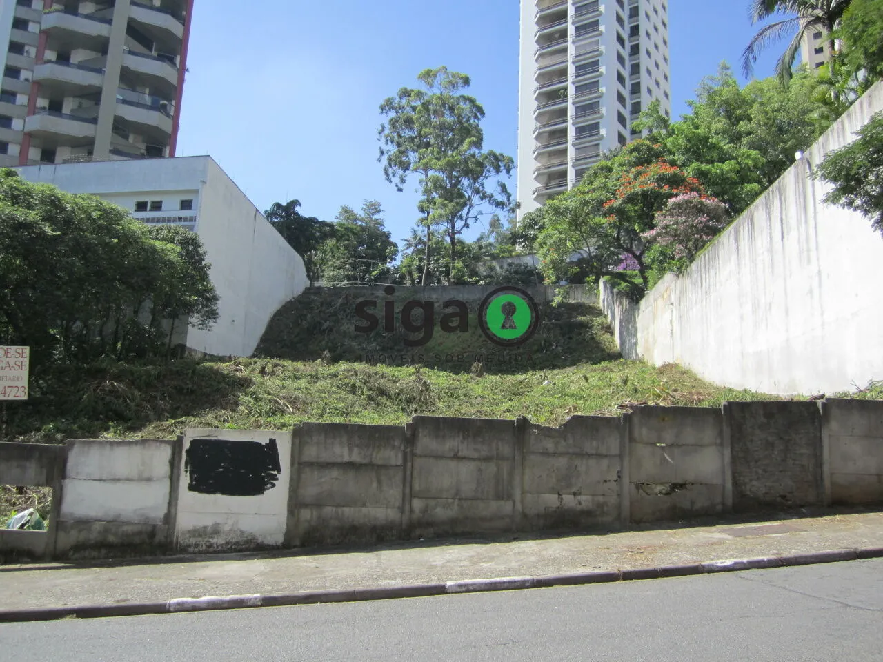 Imagem TERRENO À VENDA NO MORUMBI - EXCELENTE OPORTUNIDADE PARA INCORPORAÇÃO