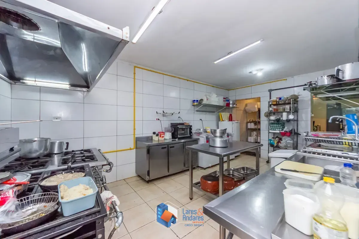 Imagem Casa comercial para venda em Itaquera, 100m²