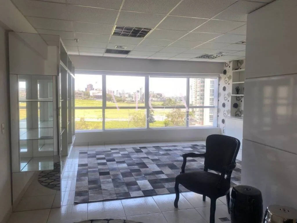Imagem Alphaville | Edifício Brascan | Sala 50m², vista livre, 1 vaga.