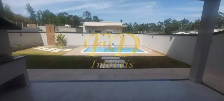 Imagem Casa em Condomínio Fechado em Atibaia