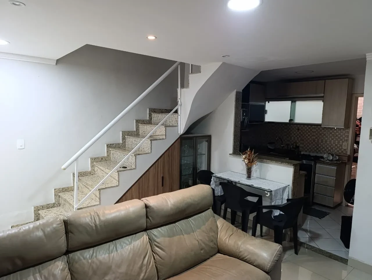 Imagem Casa de Condomínio com 3 Quartos à Venda, 139 metros em Da Luz - Nova Iguaçu