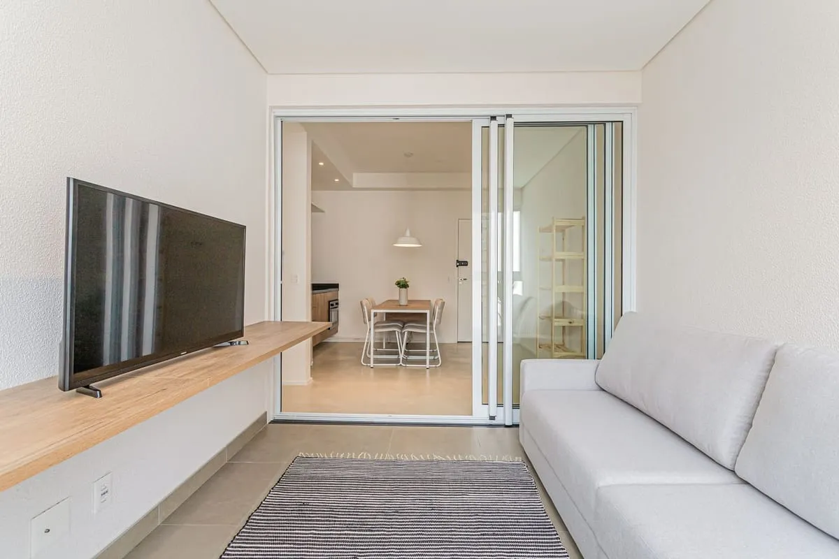 Imagem Apartamento com 2 Quartos para alugar, 59m² - Vila Madalena