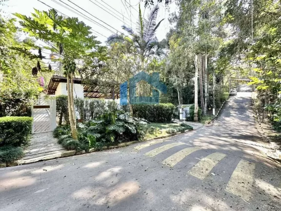 Imagem Linda Casa Avaranda à venda na Granja Viana