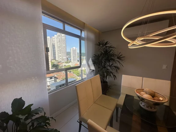 Imagem Apartamento reformado na Ponta da praia com 03 dormitórios!