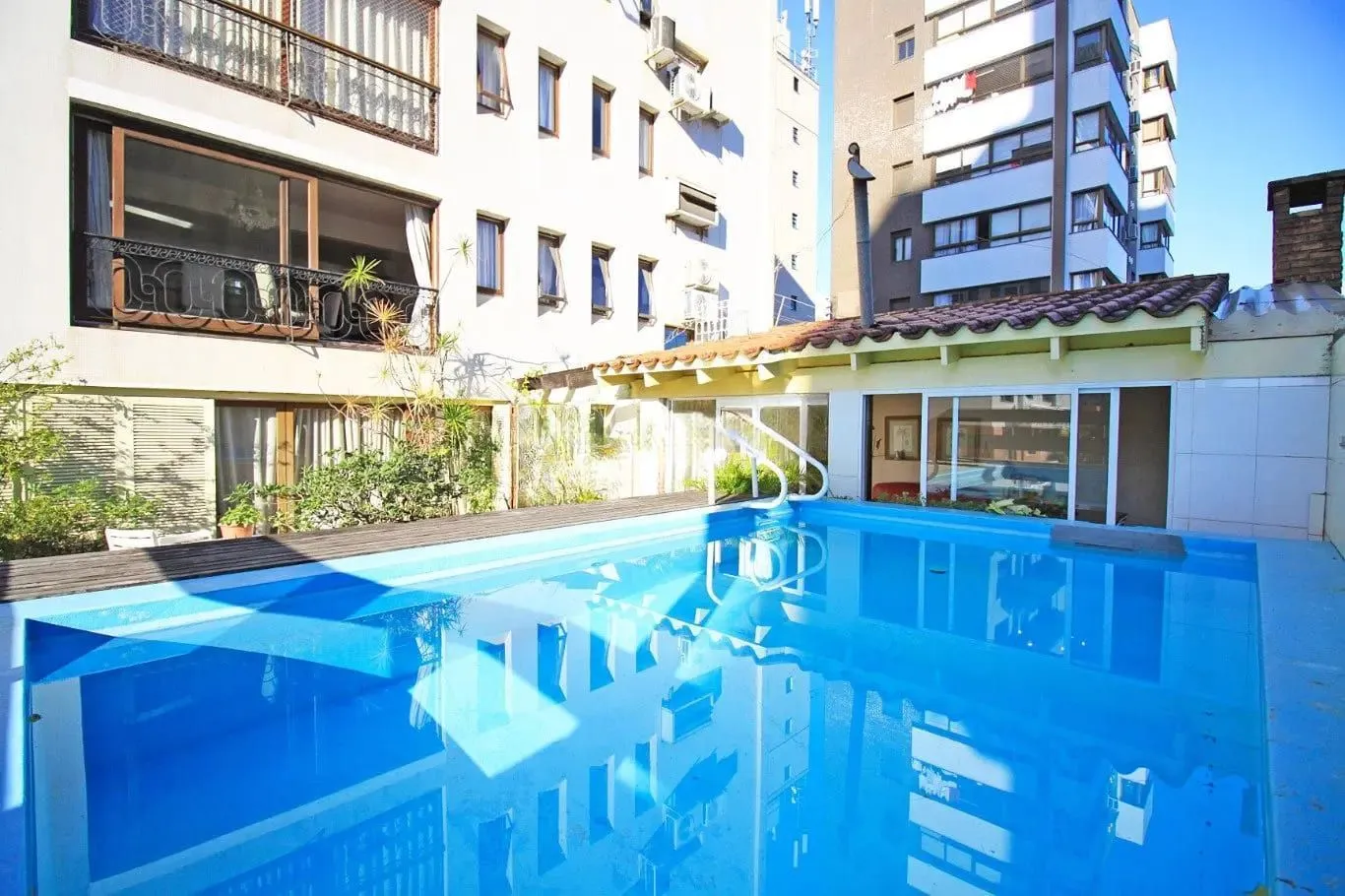 Imagem Apartamento Garden de 3 dormitórios à venda no Bairro Petrópolis.