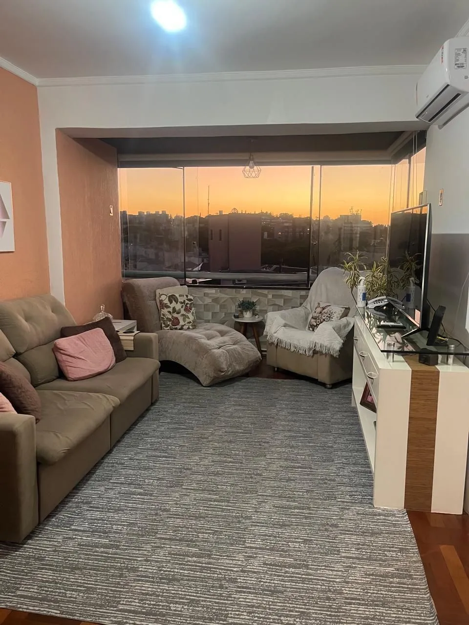 Imagem Vende-se apartamento com 2 quartos, 71 m² e 1 vaga - Santana