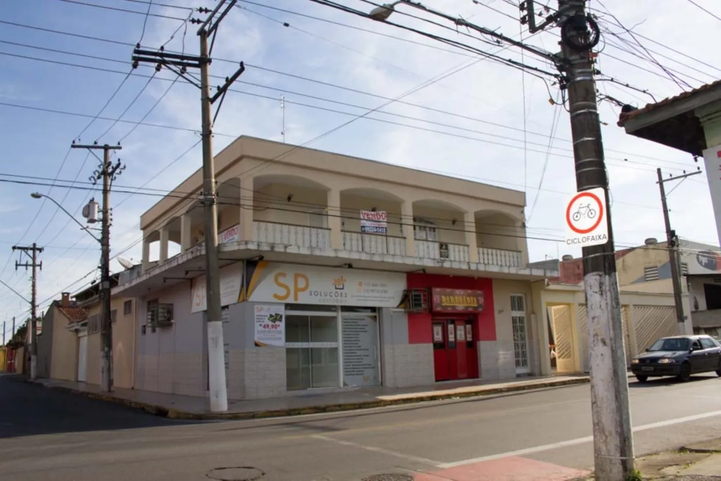 Imagem Casa à venda 3 Quartos, 1 Suite, 3 Vagas, 354M², Santana, Pindamonhangaba - SP