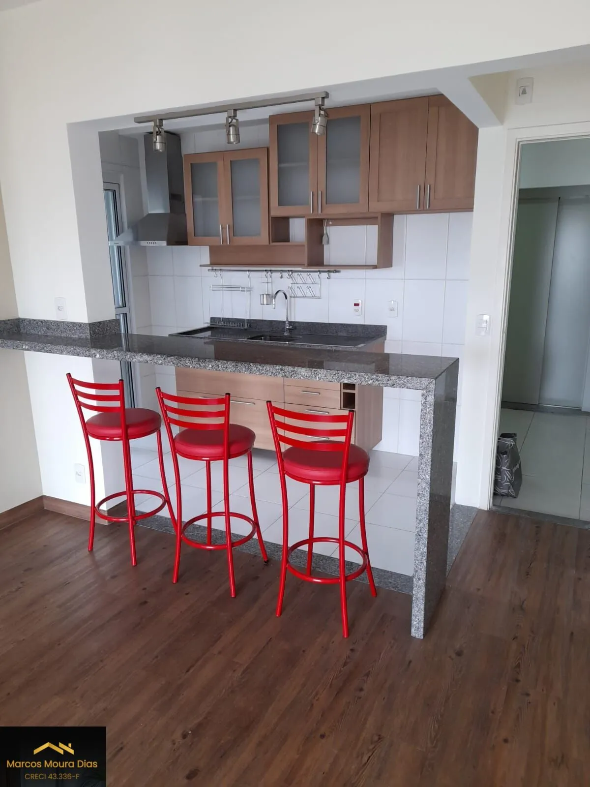 Imagem Apartamento na Bela Vista, sala com Varanda, 2 Dormitórios e 1 Vaga, Prédio com Lazer, Portaria 24 hs