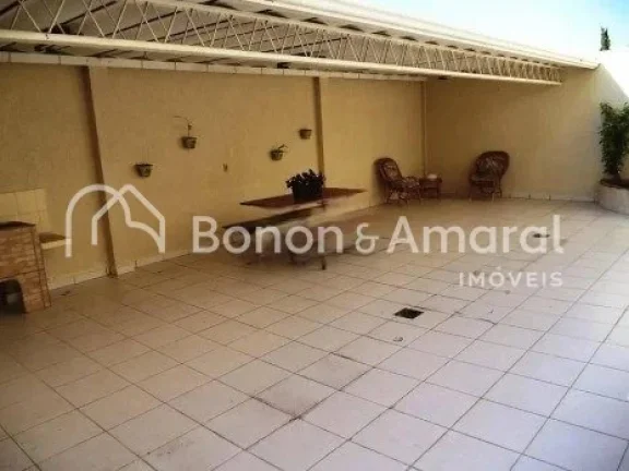 Imagem Casa a venda no Jardim Chapadão.
Ampla sala de estar, sala de jantar, sala de de Tv, escritório, l...