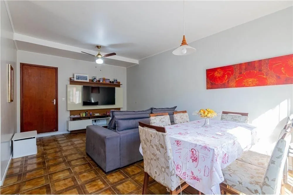 Imagem Ampla casa com 3 Dormitórios 293m² e Pátio amplo Próximo a Adda Mascarenhas