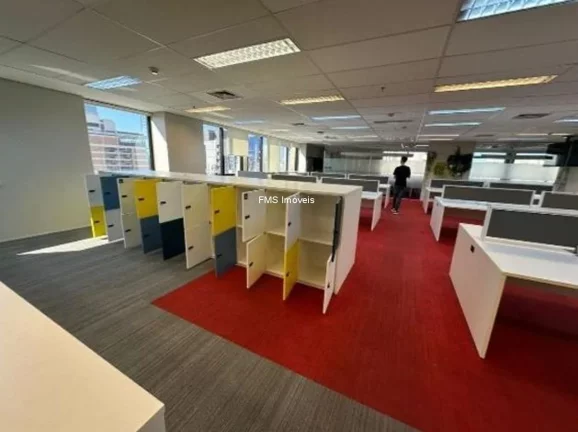 Imagem Conjunto Comercial para Locação no Itaim Bibi de 482m²