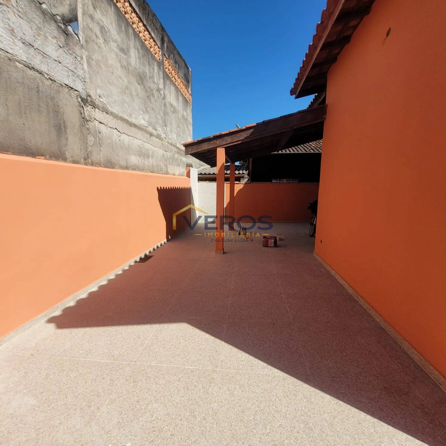 Imagem Casa térrea I Praia das Palmeiras I 3 dormitórios I Locação Definitiva