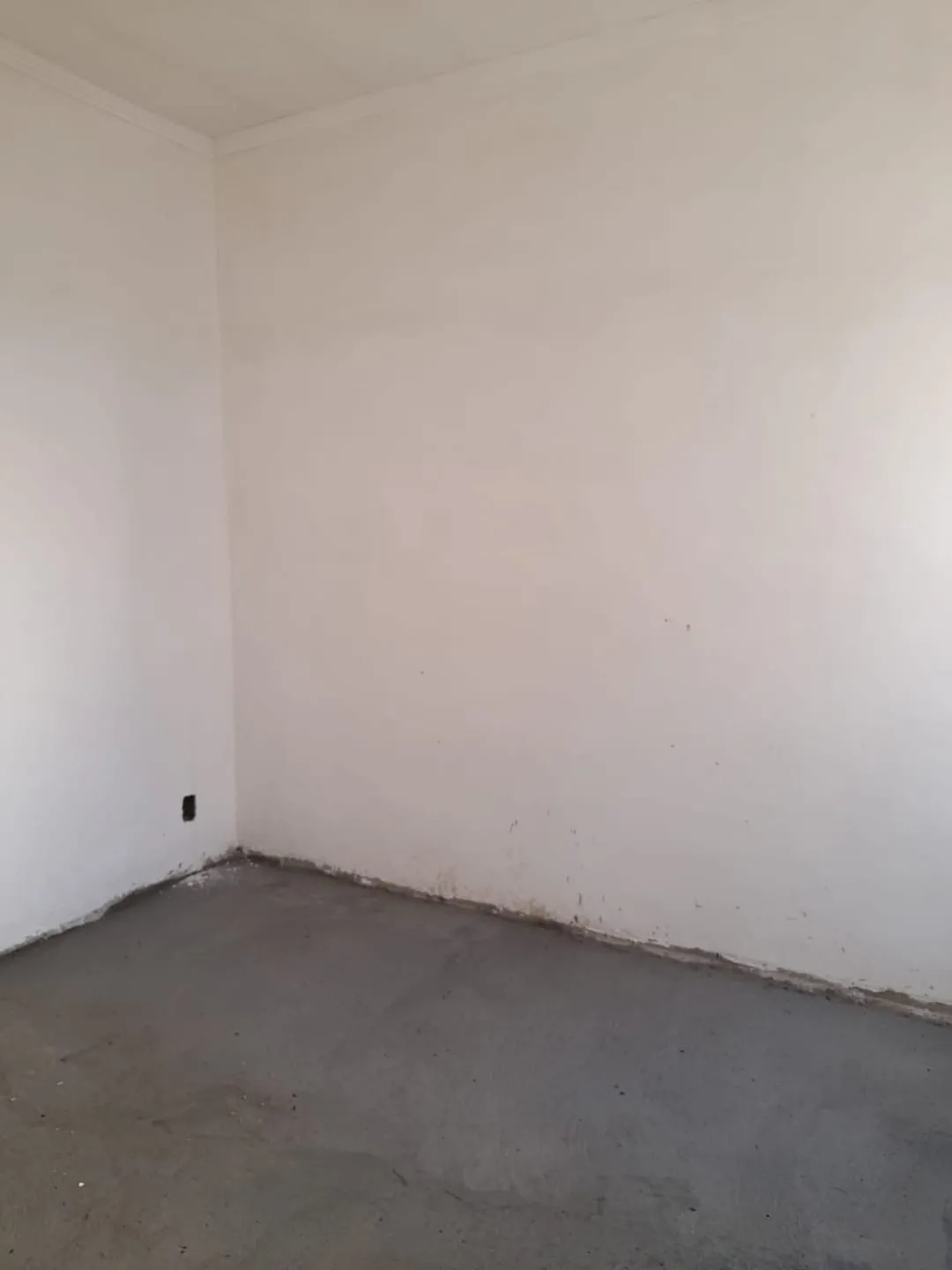 Foto do imóvel Casa à venda 2 Quartos, 1 Suite, 2 Vagas, 125M², Jardim Eloyna, Pindamonhangaba - SP