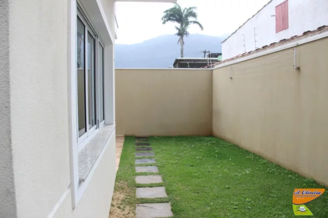 Imagem EXCELENTE SOBRADO 200 METROS DA PRAIA