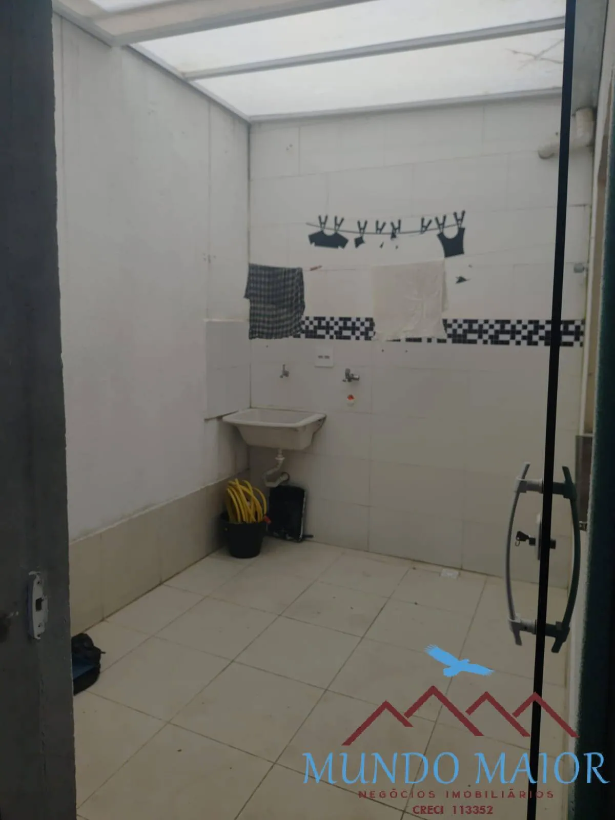 Imagem Apartamento 50m² S/Condominio Sacada no Jd. Santo Antônio - Santo André-SP