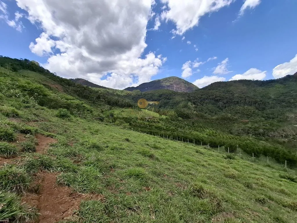 Imagem Sítio para Venda em Teresópolis / RJ no bairro Santa Rita