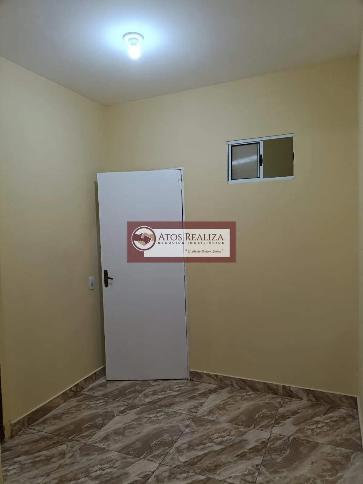 Foto do imóvel Casa para Locação em Jardim das Fontes, SP | 2 Dorms, sala, cozinha. R$ 1.200