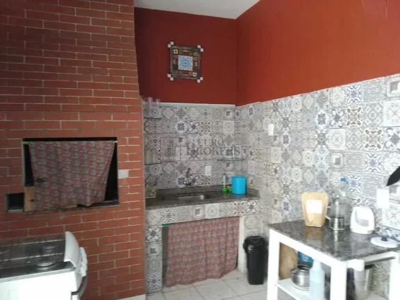 Imagem Casa com possibilidade de converter em pousada