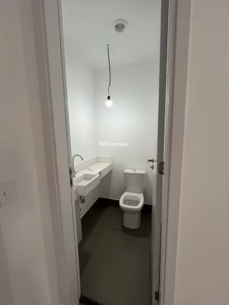 Imagem Apartamento à venda em Pinheiros com 3 suítes, 3 banheiros, 2 vagas.