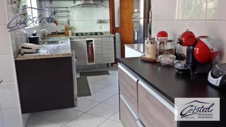 Imagem Sobrado com 4 dormitórios à venda, 240 m² - Vila Suzana - São Paulo/SP